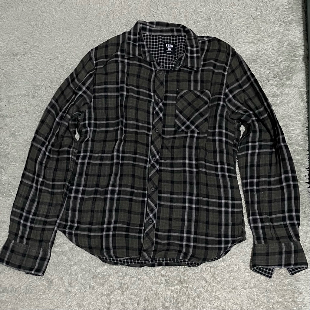 Preloved Kemeja Pria FSBN