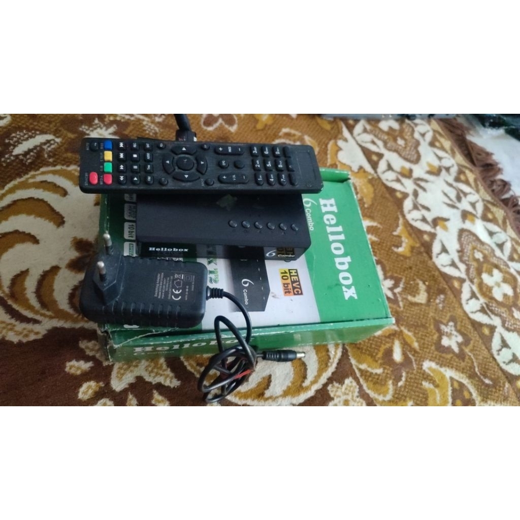 Receiver Parabola & Tv digital Hellobox 6 combo MultiStream S2X