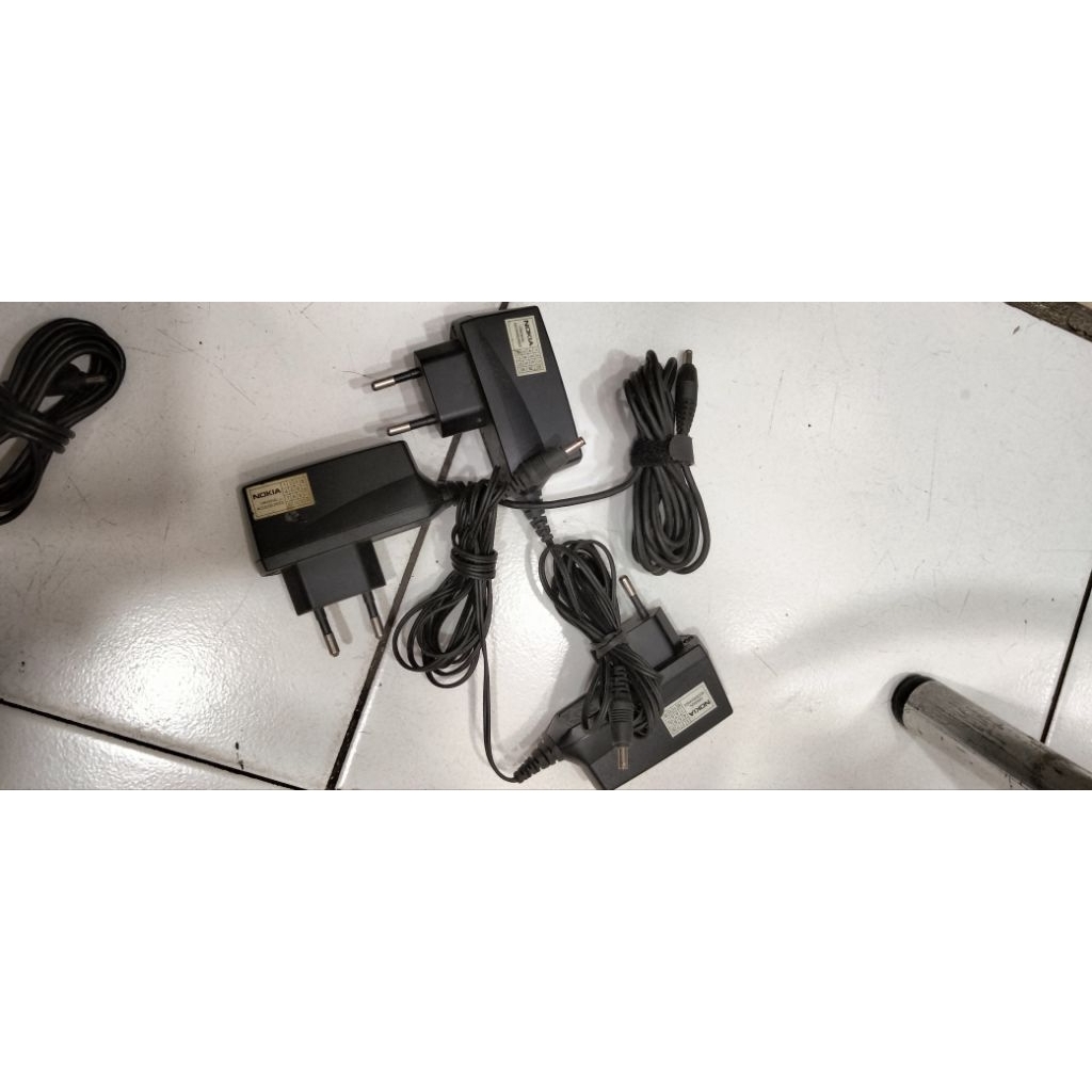 charger Nokia jadul original