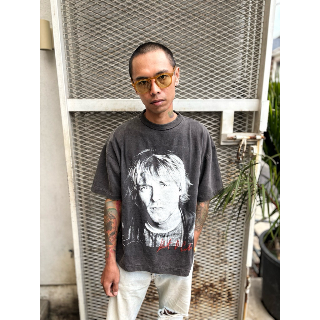 Elysium Tshirt - Kaos Bootleg Vintage Nirvana Kurt Cobain