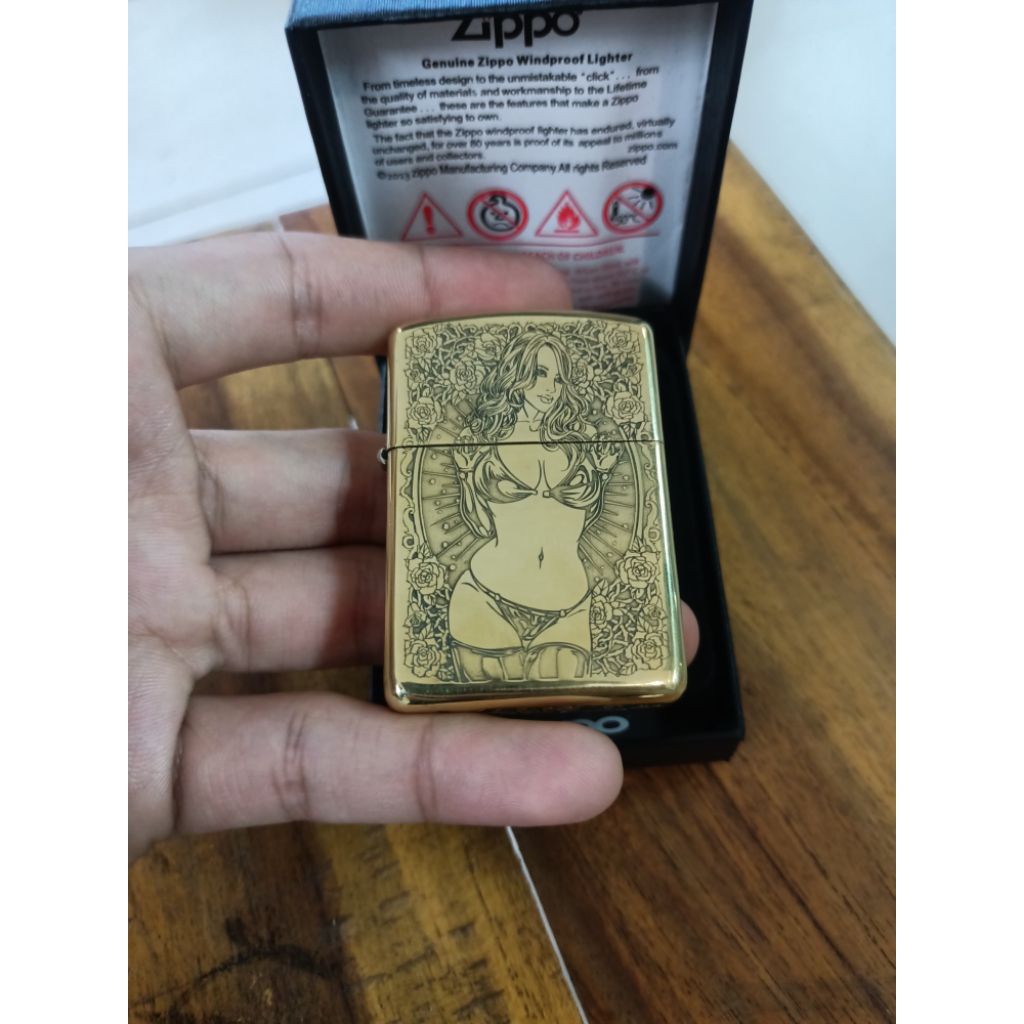 ZIPPO USA ORIGINAL MODEL MOTIF CEWEK