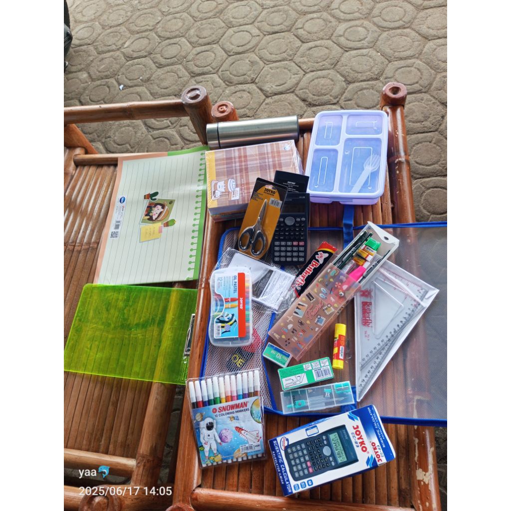 

23 barang di 1 Paket ATK