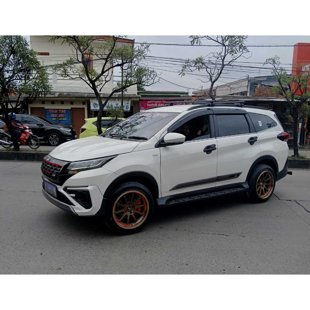 PAKET VELG PLUS BAN ACCELERA 235 50 R18 UNTUK MOBIL RUSH USE VELG HSR TOBOALI RING 18