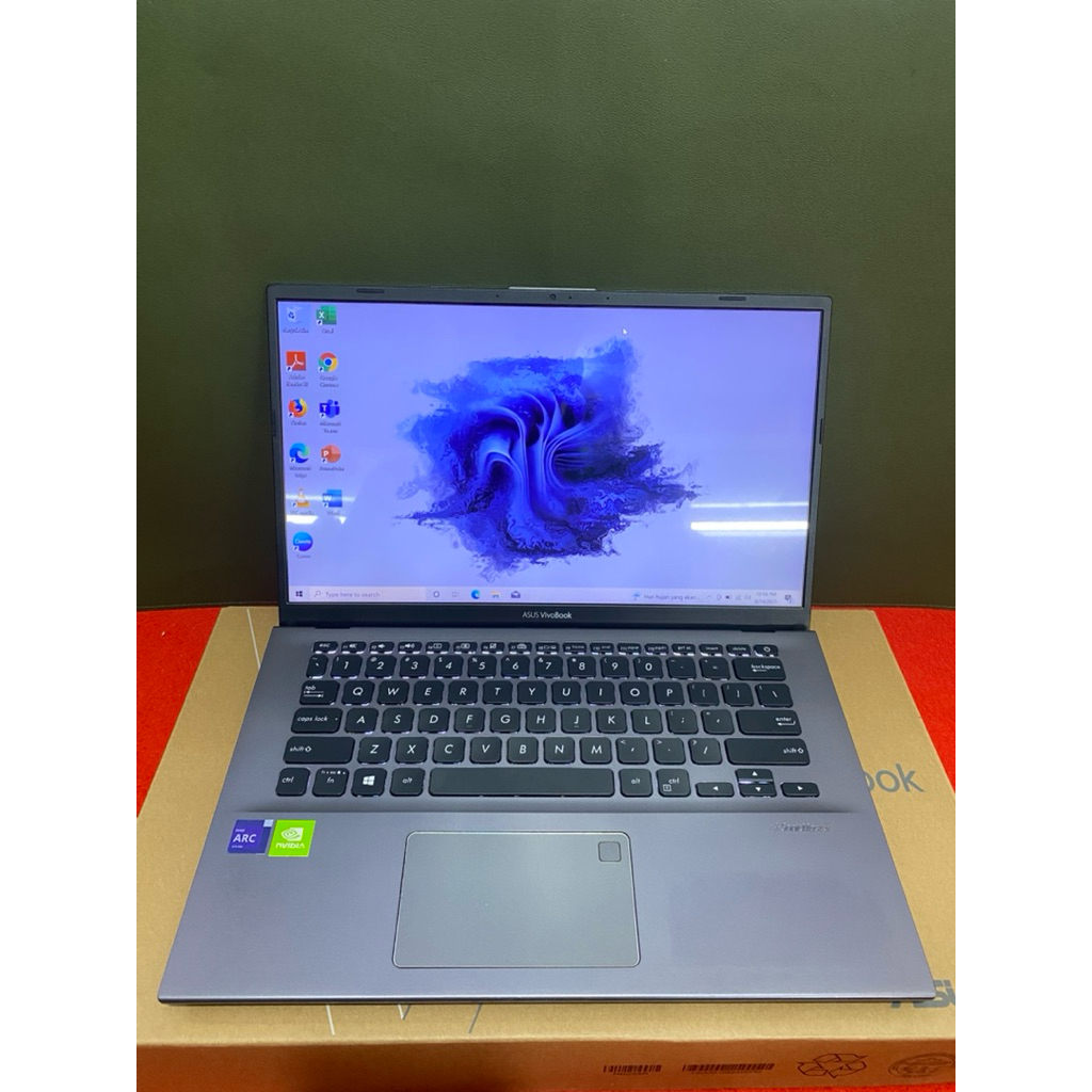Asus vivobook 14 A412fl intel core i5-10th gen ram 8/512 gb nvidia 2 gb mx 250 fullset