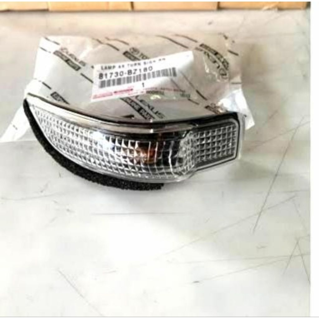 Lampu sein sen spion calya sigra original