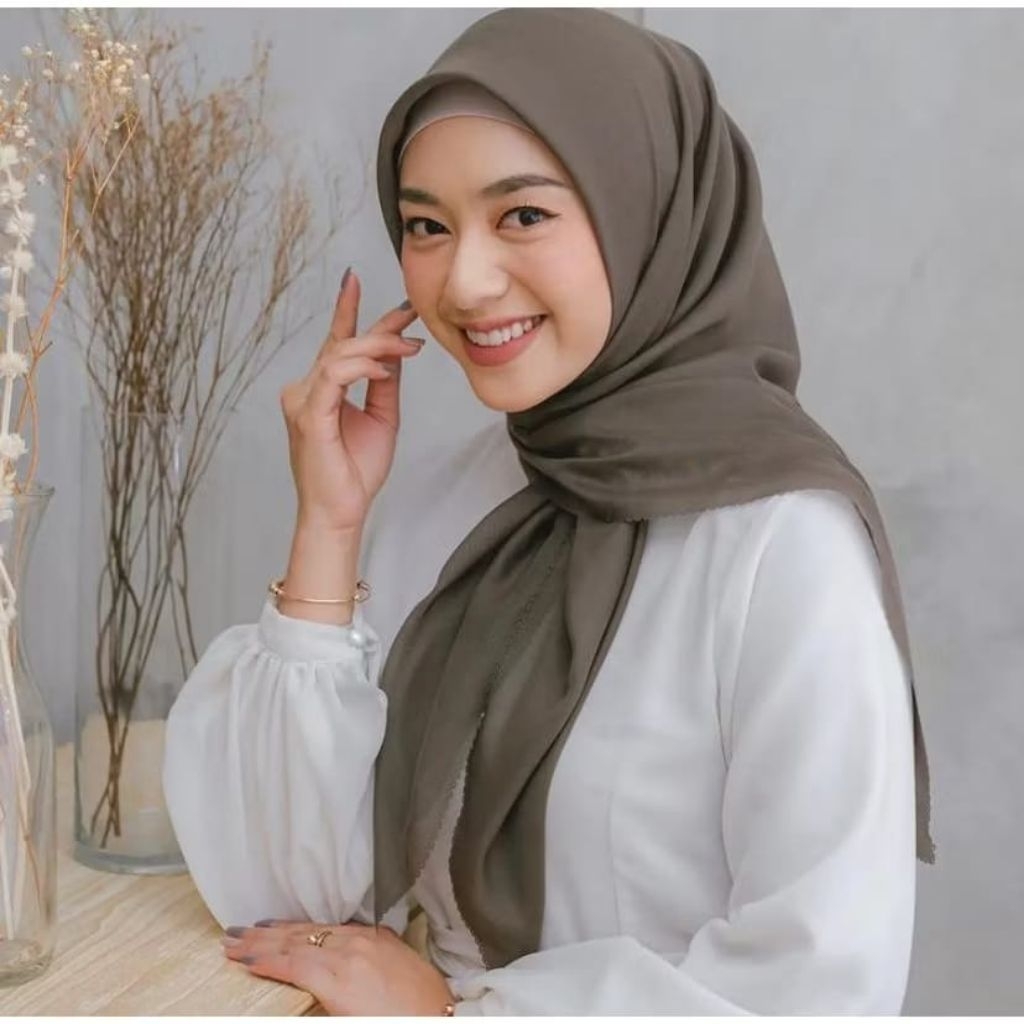 Kerudung Segi Empat Polos PARIS PREMIUM KATUN VOAL
