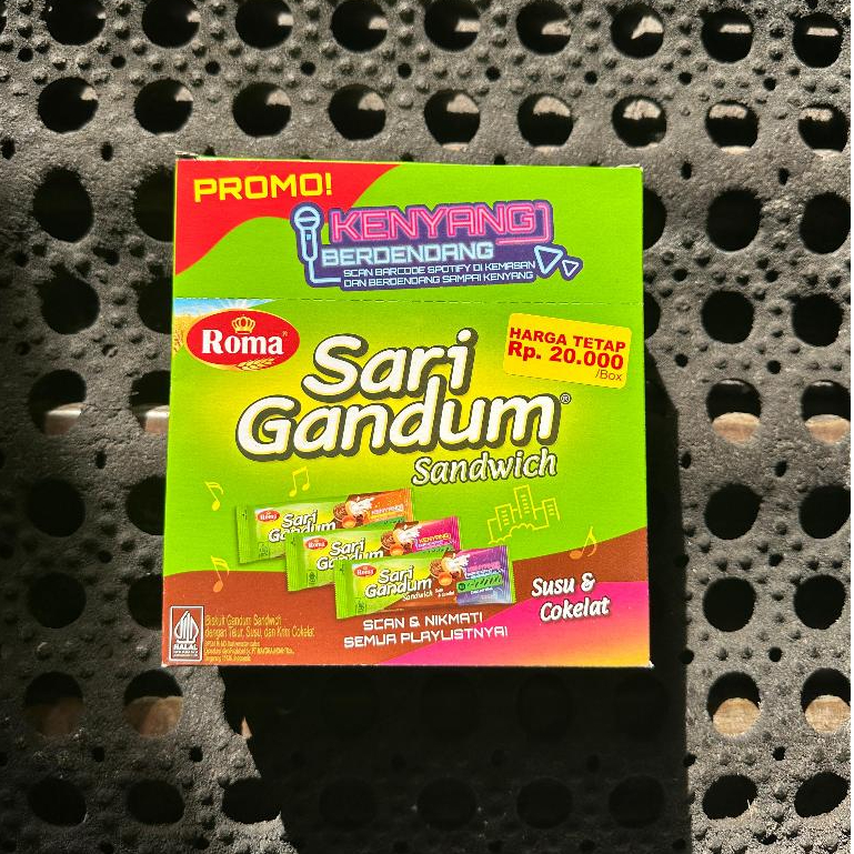 

SNACK ROMA SARI GANDUM SANDWICH COKELAT BOX (ISI 12)