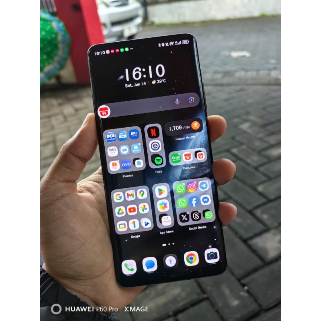 Huawei P50Pro versi Kirin 9000