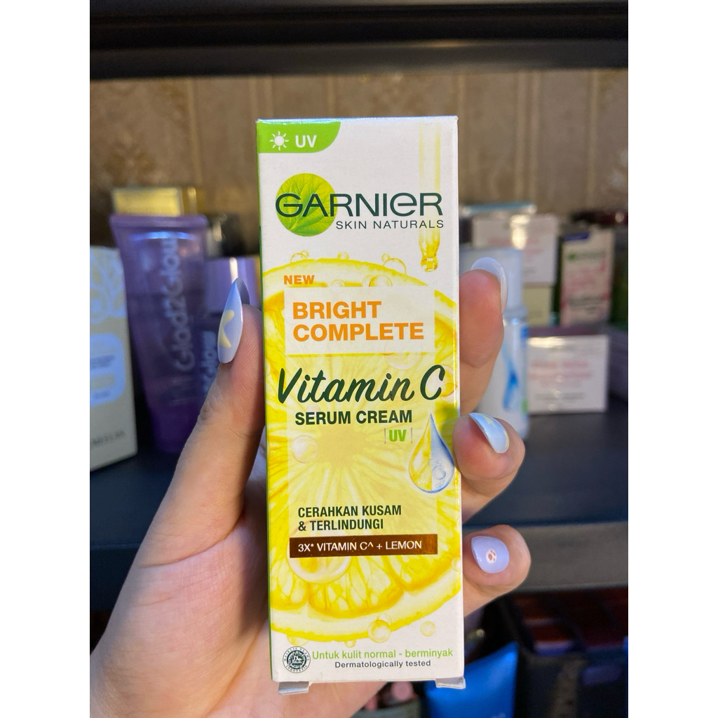 Garnier Bright Complete Vitamin c Serum Cream UV Serum