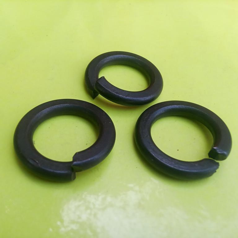 RING PER BAJA M30 / RING BAUT KUNCI 46 / RING PER M30 BAJA / RING PER M30 BAHAN BAJA / RING VER M30 