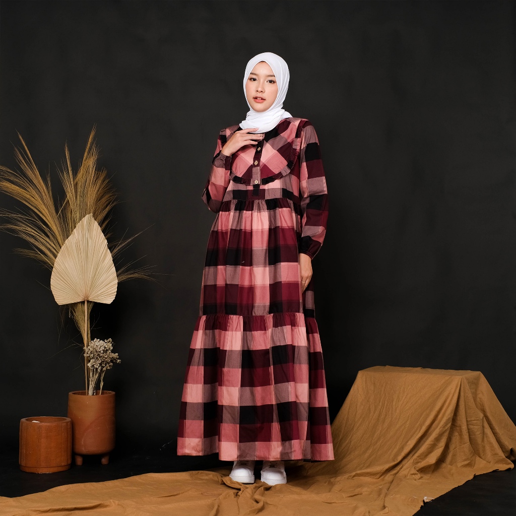 Motifnya.clo - Vanesha Gamis Long Dress Printed  Half Button  Fit to L