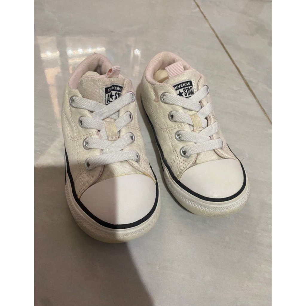 Sepatu Anak Converse - Preloved