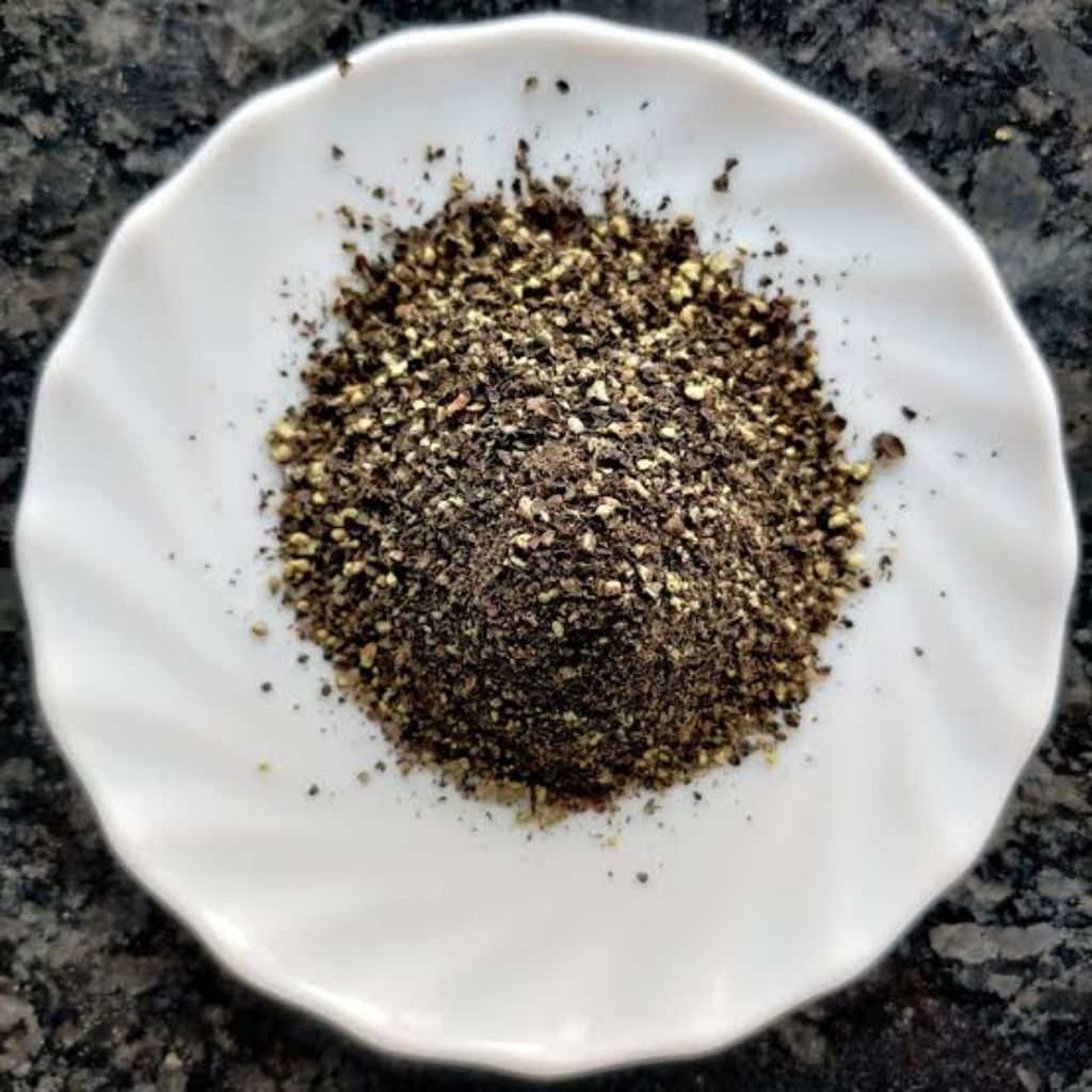 

Black Pepper Crushed 1Kg / Lada Hitam Pecah