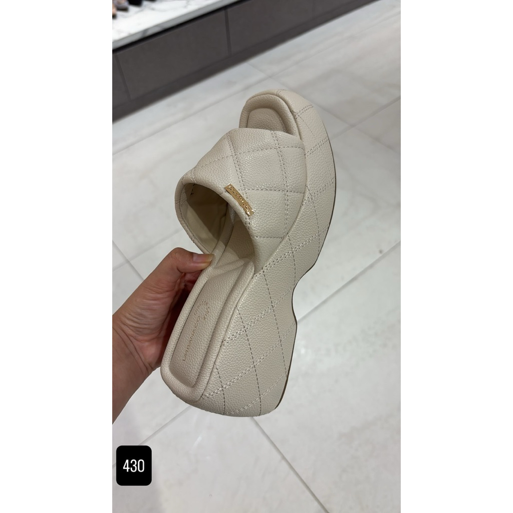 wedges urban and co sepatu wedges selop urban and co original