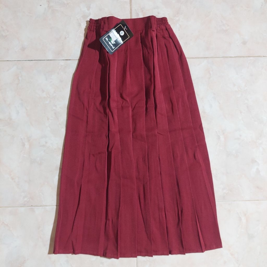 Rok merah SD AL-WAFA / rok merah lipit keliling / rok SD MERAH / ROK REMPEL SD MERAH