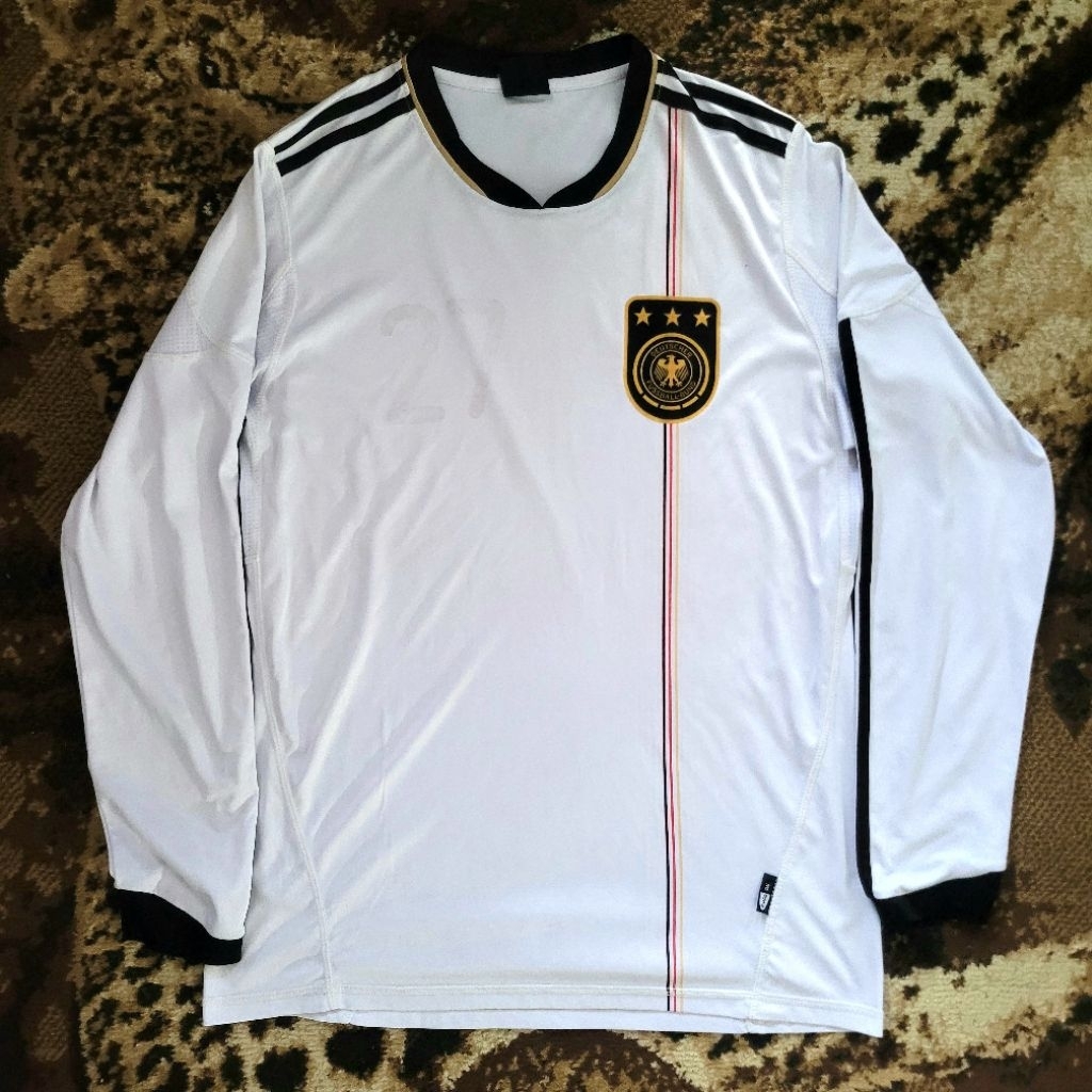 Jersey Germany Jerman 2010 (FREE NAMESET OZIL RANDOM)