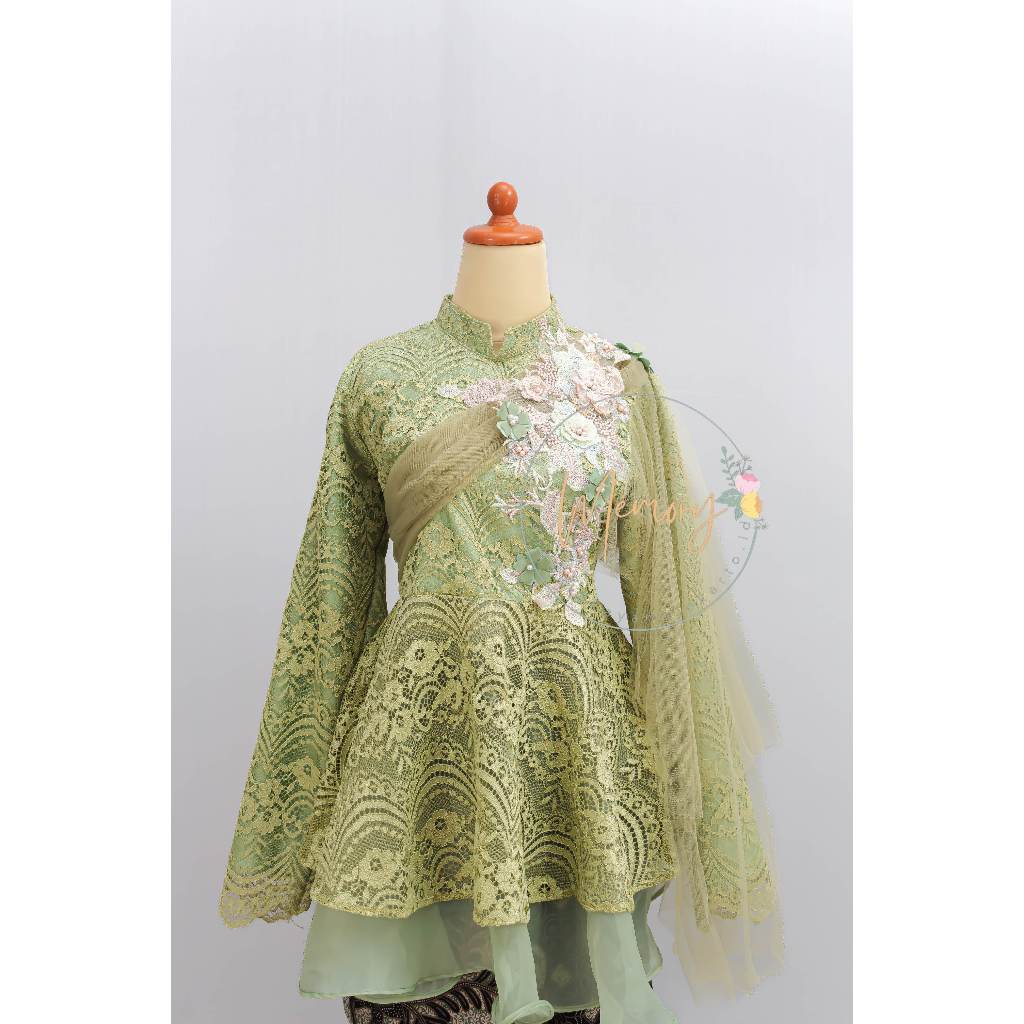 Preloved Kebaya Laksmi Hijau