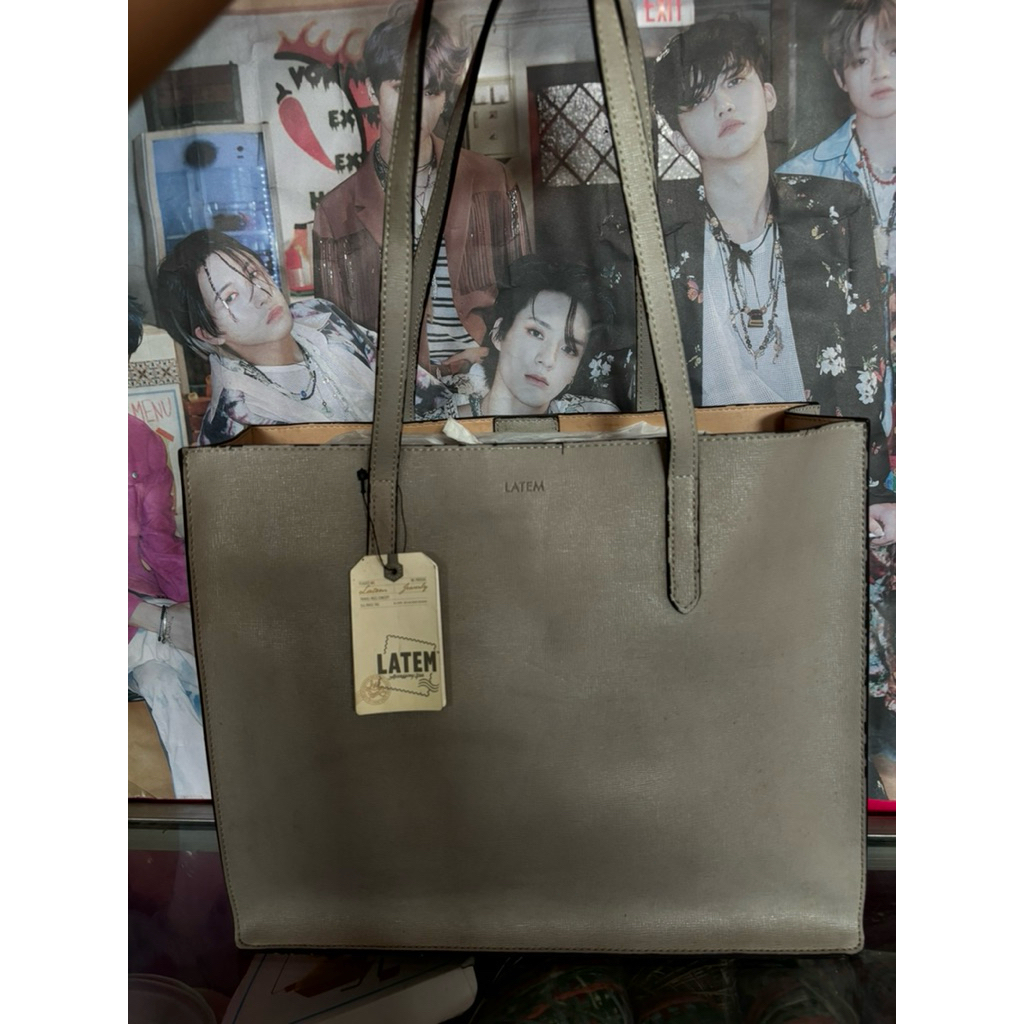 Tas totebag latem