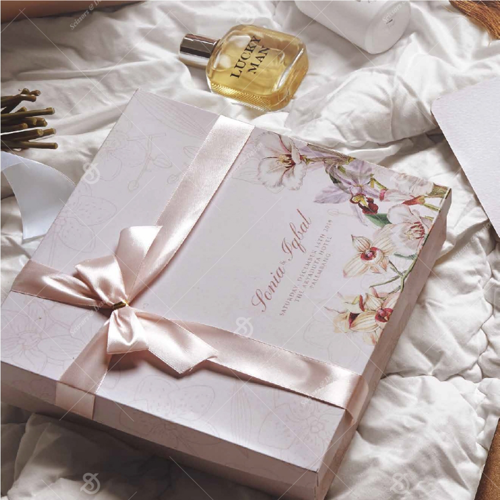 

Scissors & design Softbox Bridesmaid Classic Shoe Box 23 x 23 x 7 cm PRE ORDER