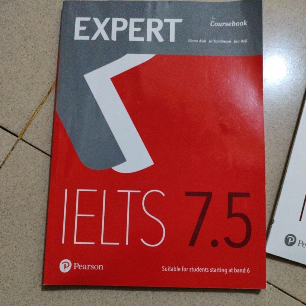 Buku Expert IELTS 7.5 Student book and student resources book Pearson preloved