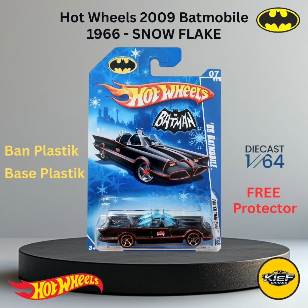 Hot Wheels 2009 Batmobile 1966 Snow Flake