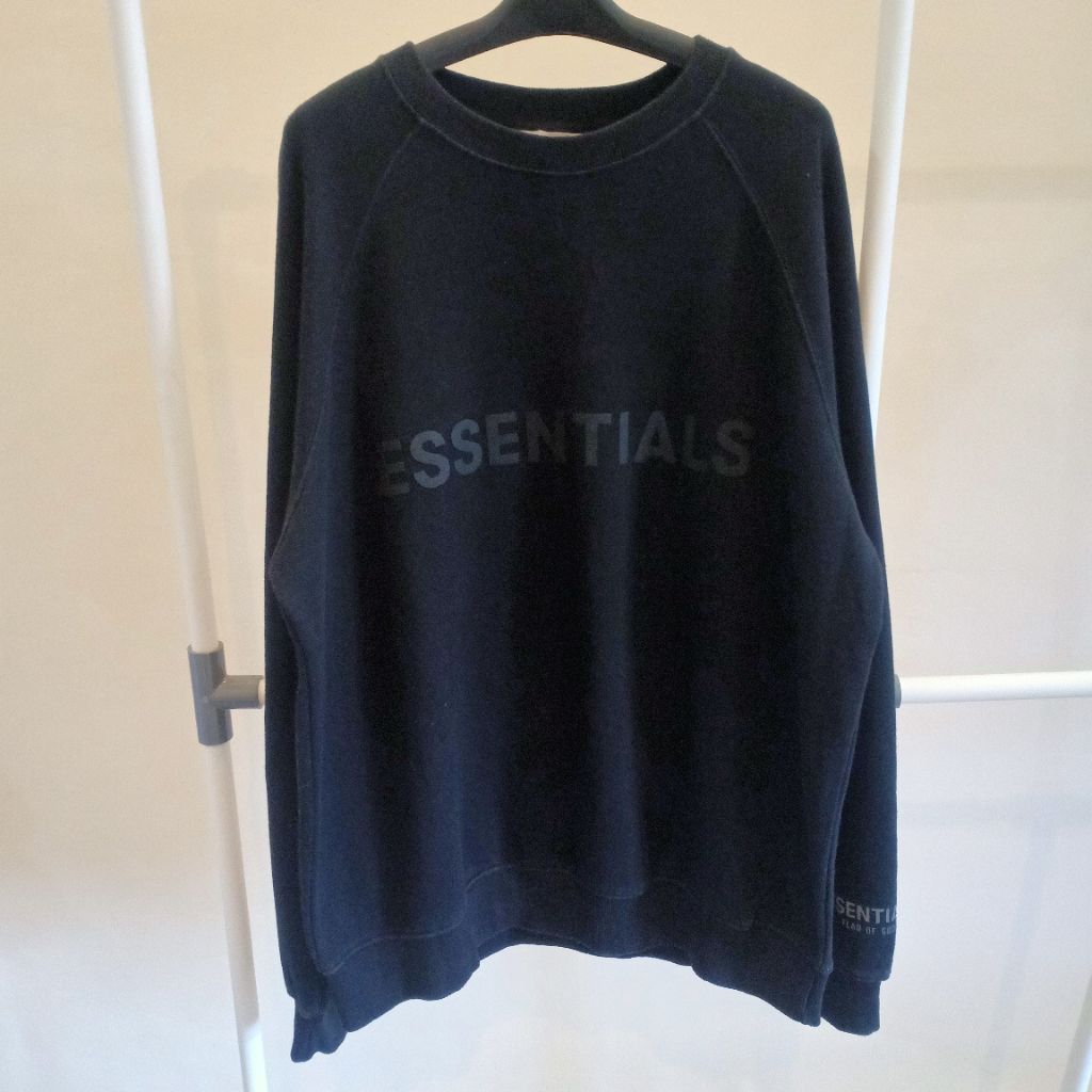 Crewneck Essentials FOG