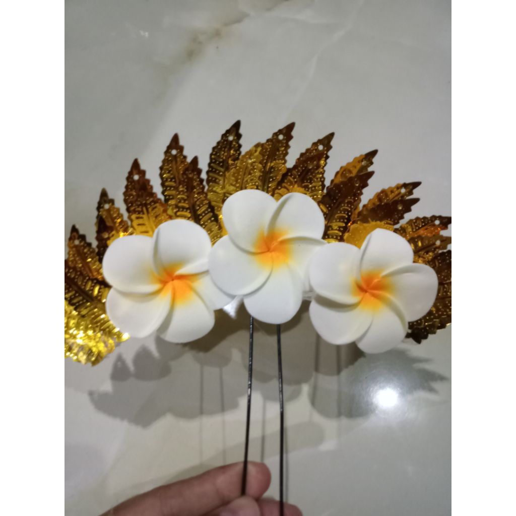 hiasan sanggul Bali modern