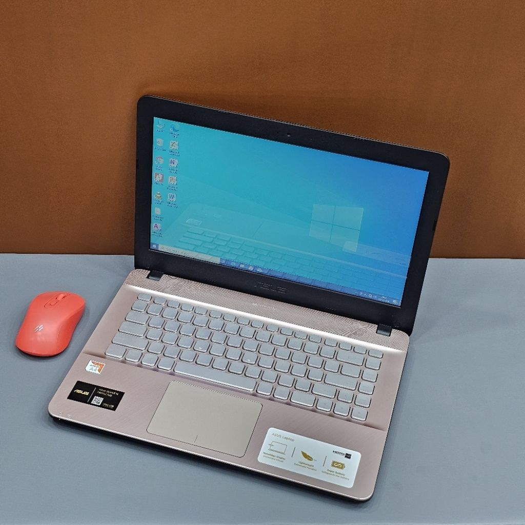 LAPTOP ASUS ROSE GOLD PINK X441B AMD A4 RAM 4GB SSD 128GB WINDOWS 10 KONDISI SECOND PREMIUM TERBAIK