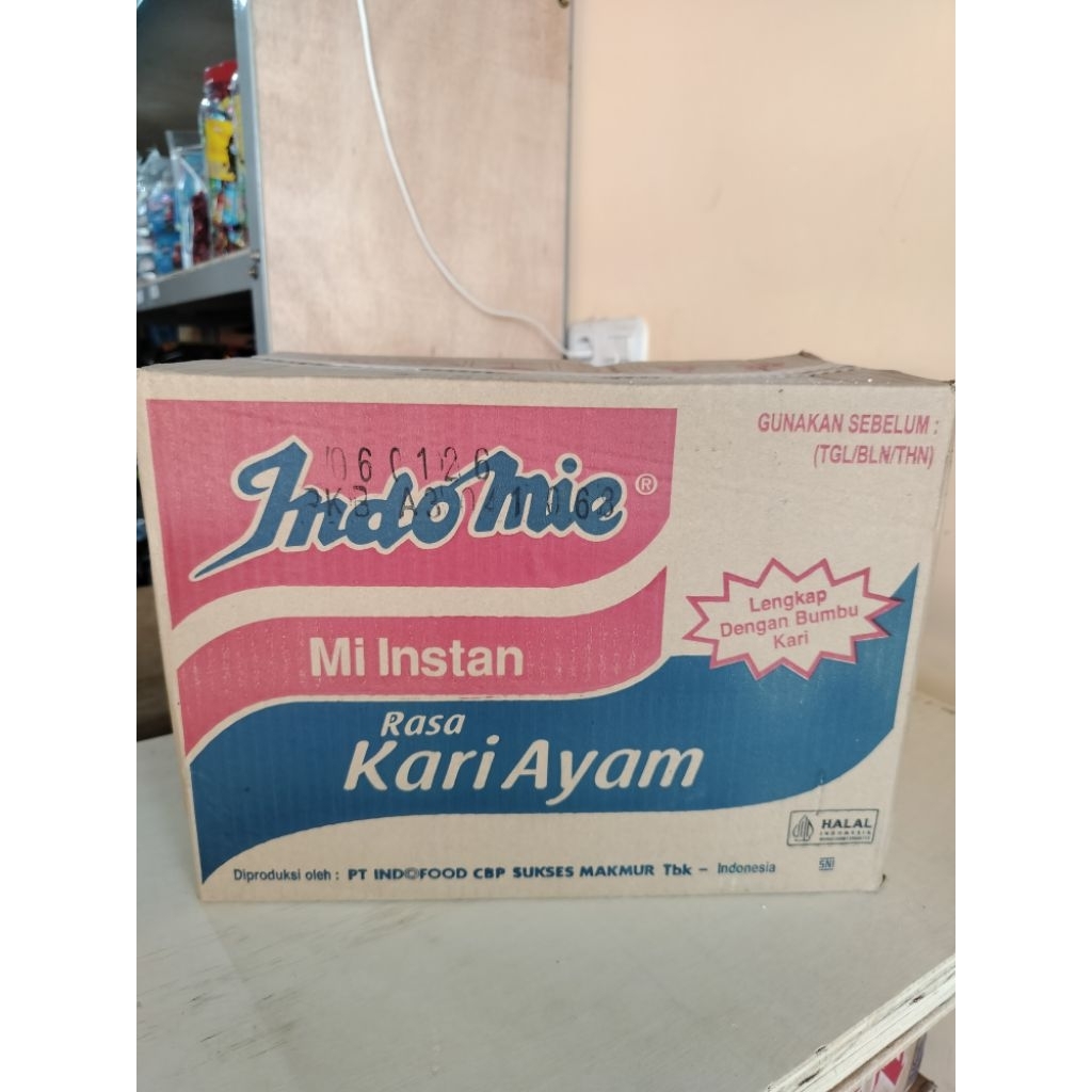 

Indomie Mie Instan Rasa Kari Ayam (1dus isi 40pcs)