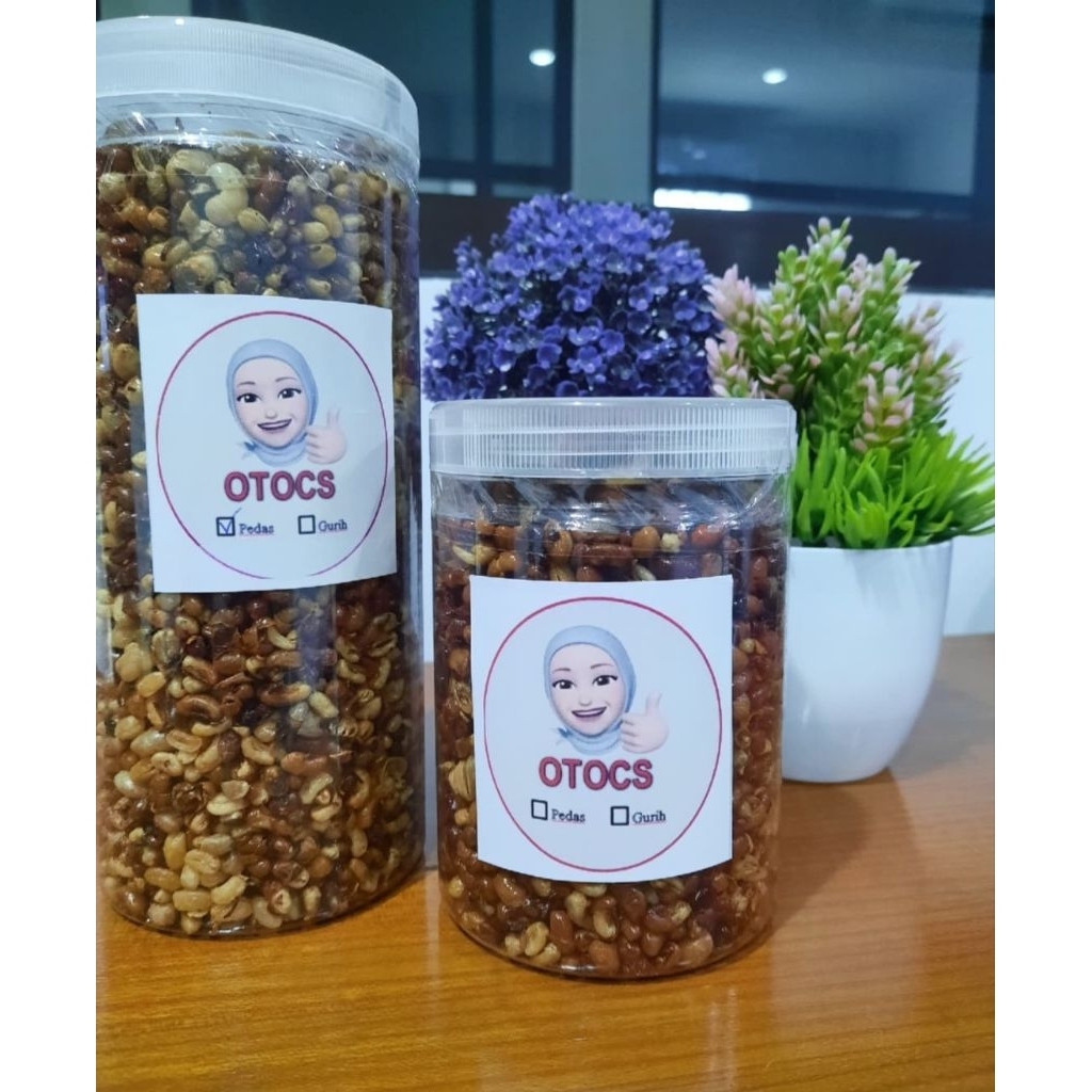 

Kacang Otocs