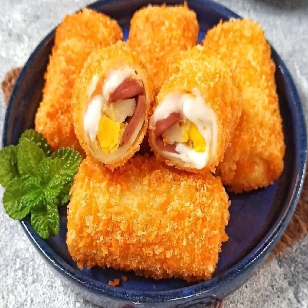 

RISOLES MAYONAISE 470GR ISI 8PCS HALAL