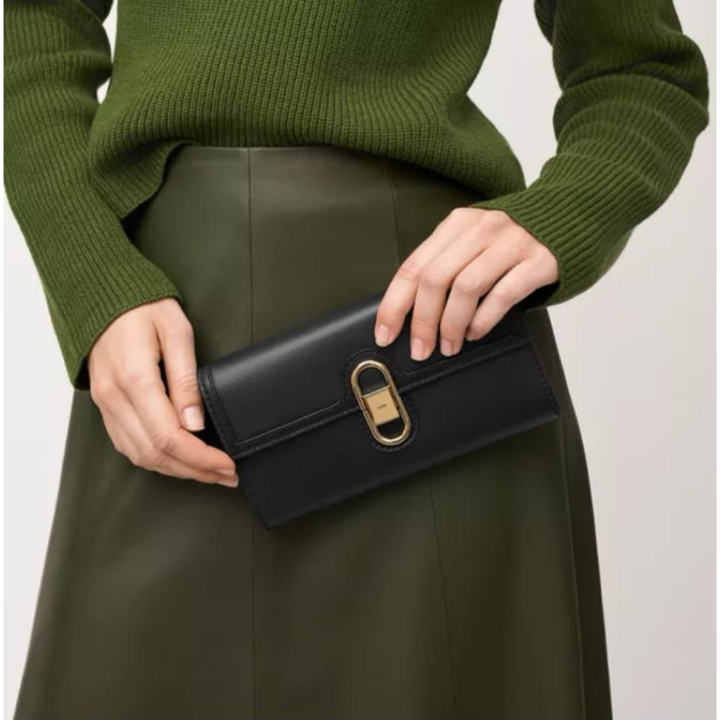 FossilOriginal avondale wallet crossbody