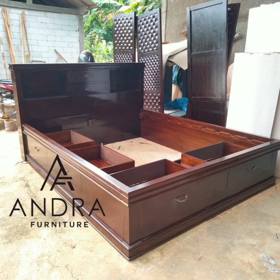 Dipan, Tempat Tidur/Divan Jati Minimalis 4 Laci Bawah 2 Laci Kecil Atas