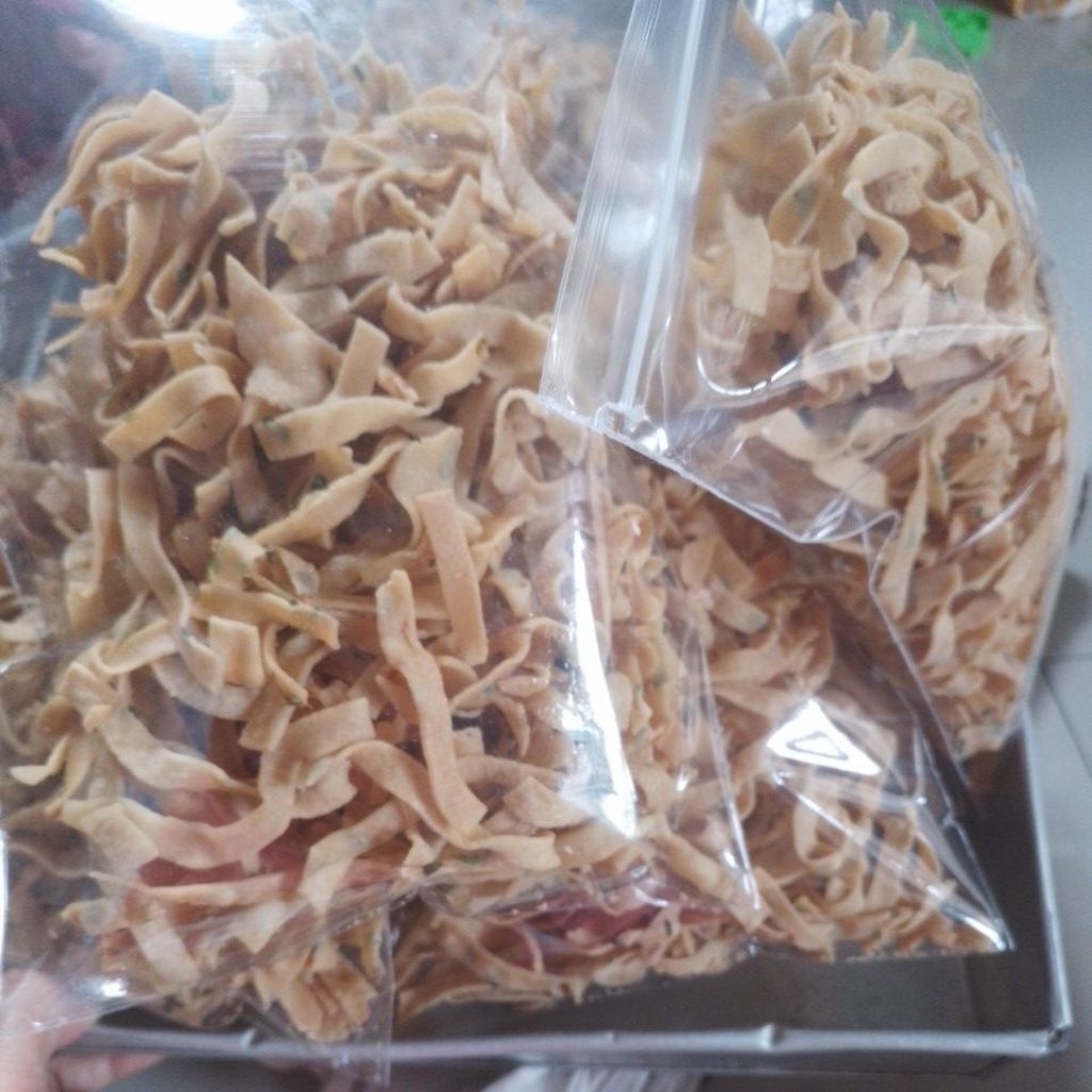 

stik bawang homemade, renyah gurih