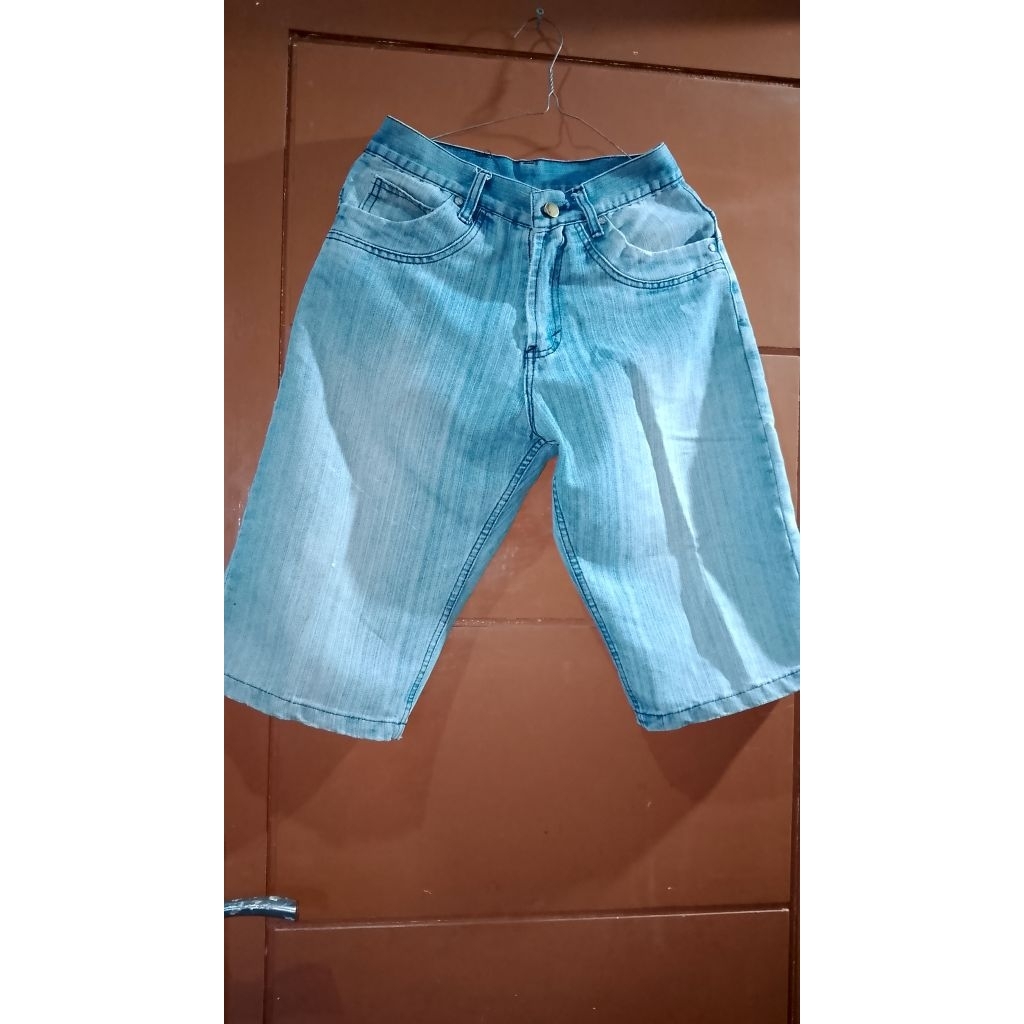 celana pendek pria preloved