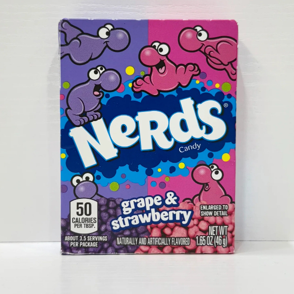 

NERDS Grape & Strawberry Candy Clusters 1.65oz 46gr permen impor