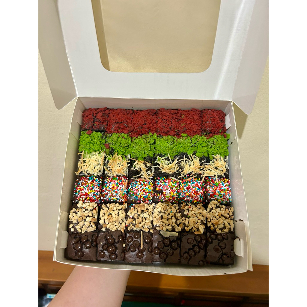 

Kar’s Dessert - Fudgy Brownies Premium - uk 20x20cm