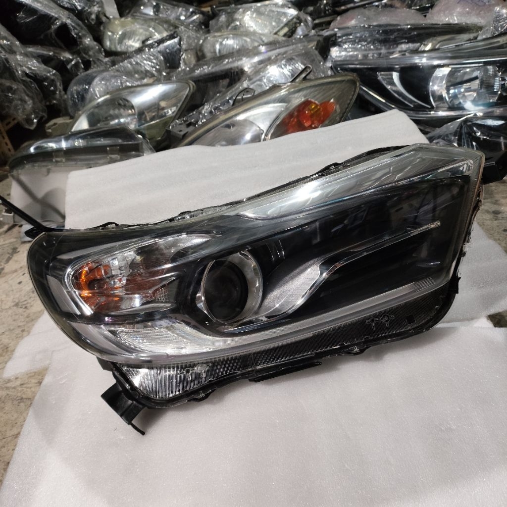 Headlamp Brio Mobilio RS 2019-2020 Lampu Depan Mobilio RS original