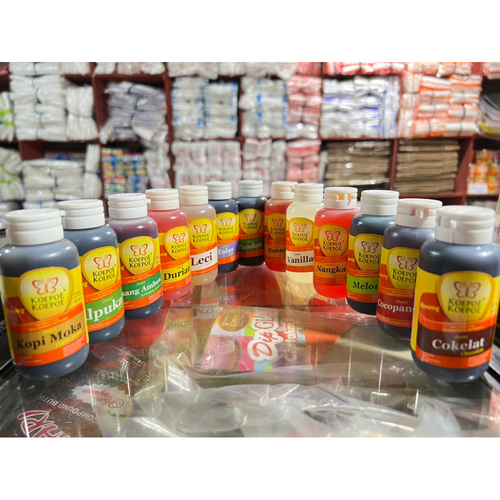 

Pasta "Koepoe-Koepoe" / pasta pandan coklat taro durian pisang ambon nangka durian nanas melon