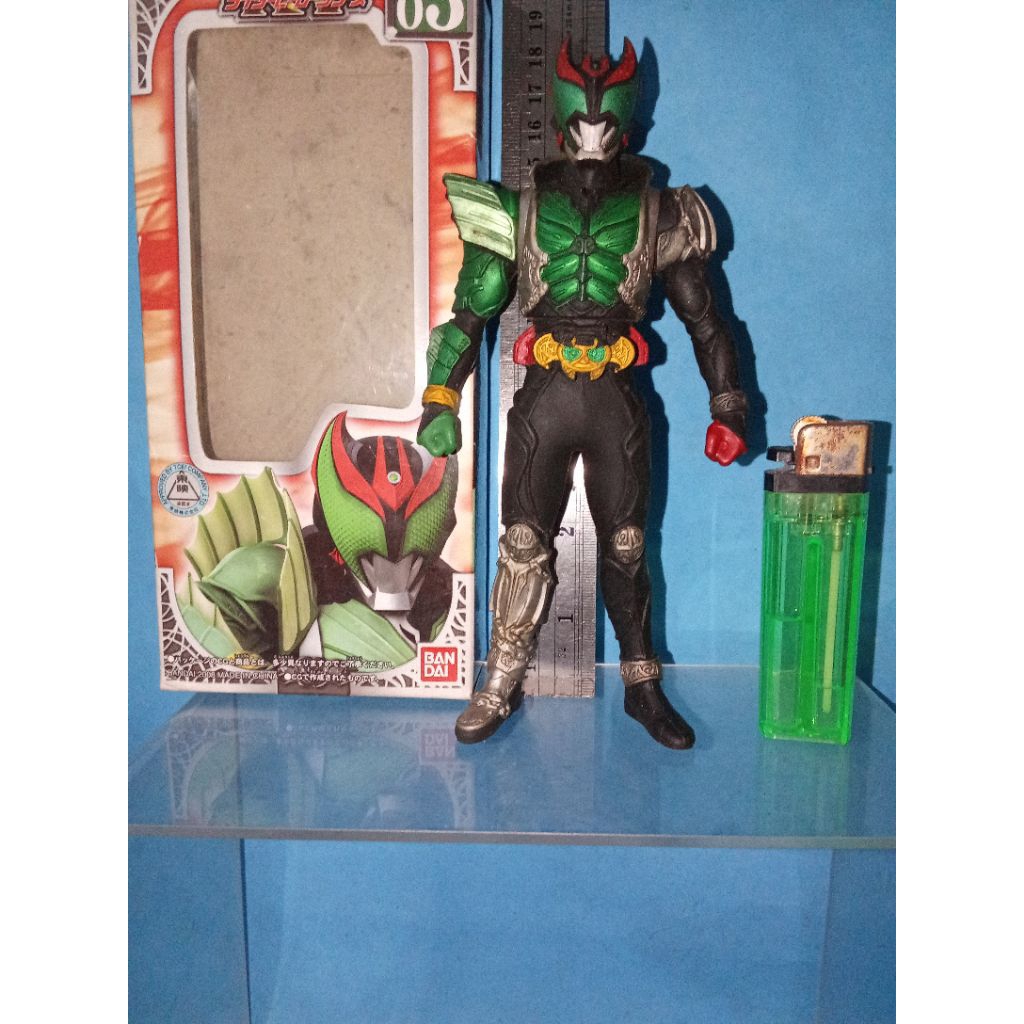Figure RHS Kamen Rider Kiva (Bassha form) Sofubi