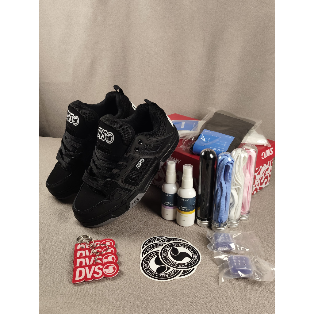 Sepatu Skate DVS Comanche B/W/Grey Realpict 100% BNIB Global