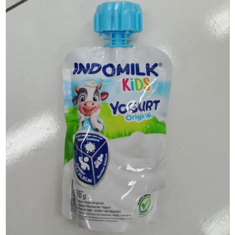 

Indomilk kids yogurt rasa original / strawberry / blueberry / banana 70ml