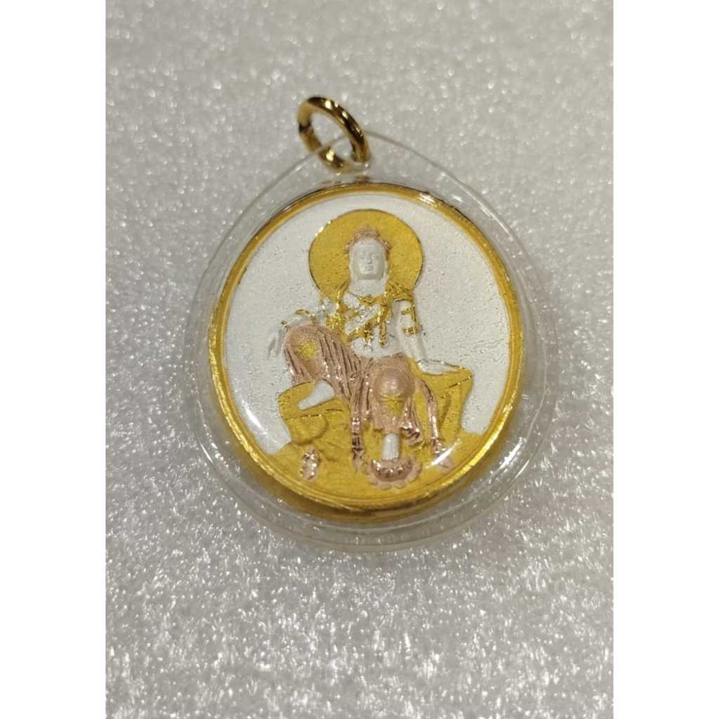 Liontin Kwan im Quan Ze Zai Silver Emas (Lapis Kimpo Emas)