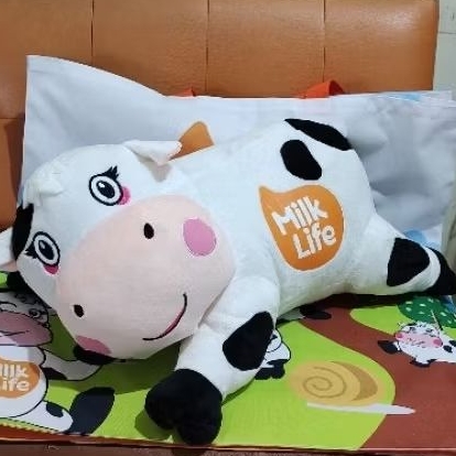 Boneka bantal/ Tas Sapi Milk Life+ SpunBag+free boneka kecil