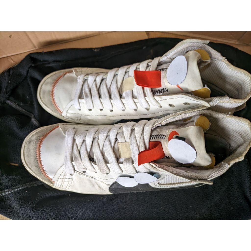 Sepatu Besar size 47.5