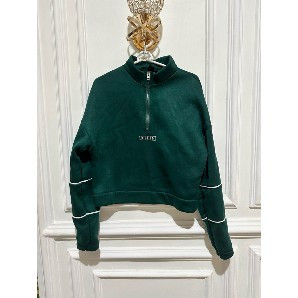 Sweater Shein Hijau botol crop preloved