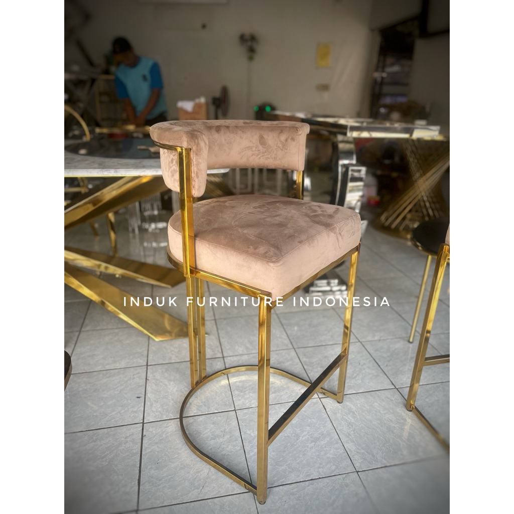 KURSI BAR STAINLESS GOLD