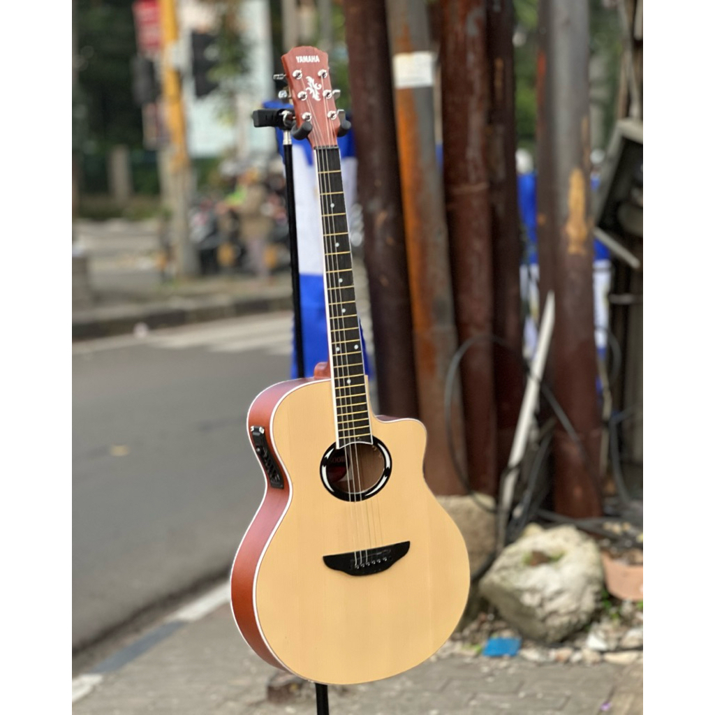 Gitar akustik elektrik yamaha apx500ii Bandung