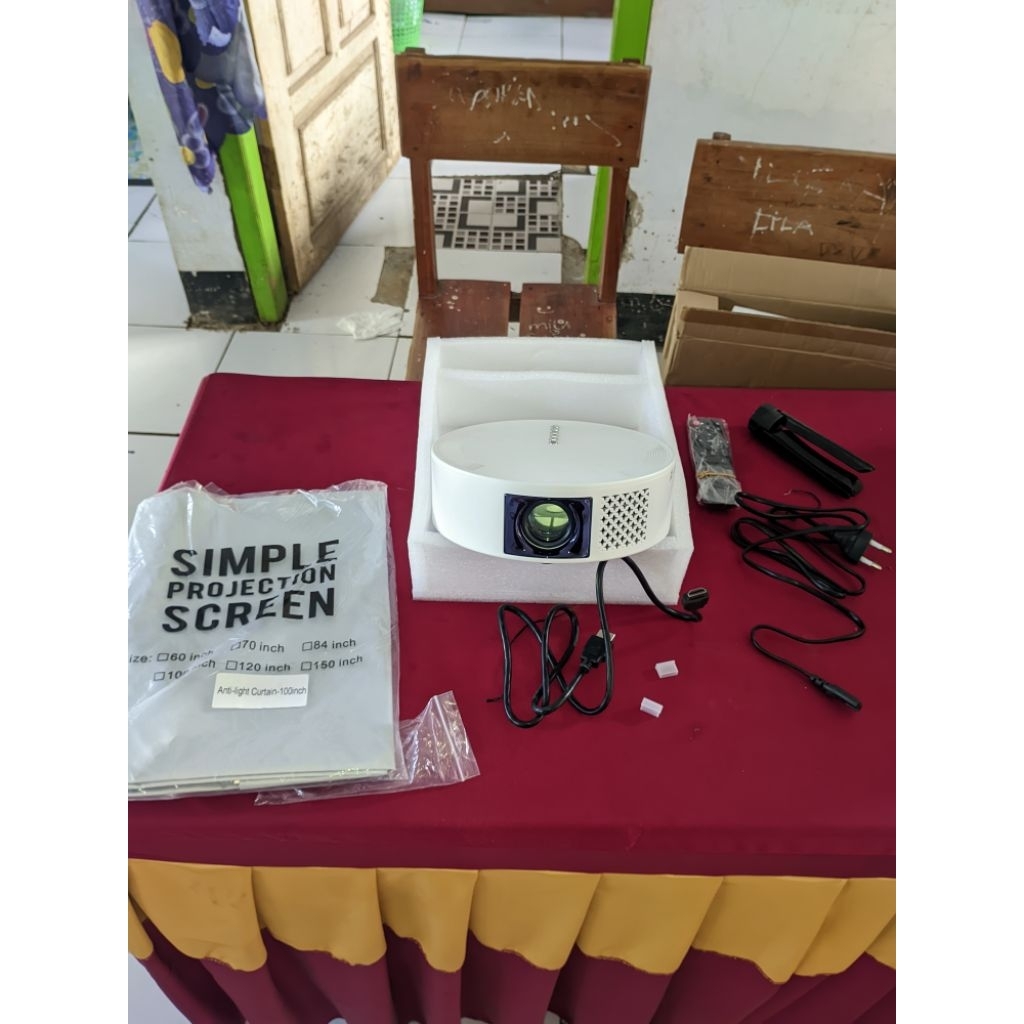 TRIPSKY T269 Proyektor ANDROID Smart Projector 230 ANSI Lumens