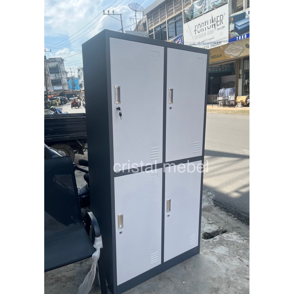 Loker 2x2 / Loker Besi 4 Pintu / Loker Kantor / Lemari Pegawai